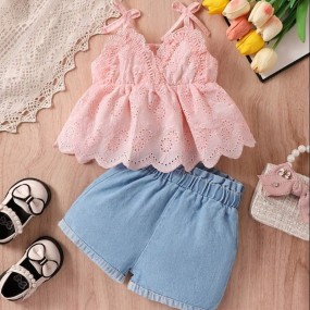 SHEIN Baby Girl Bow Shoulder Scallop Trim Cami Top & Paperbag Waist Shorts